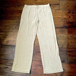 Travelers By Chicos Nude Pants